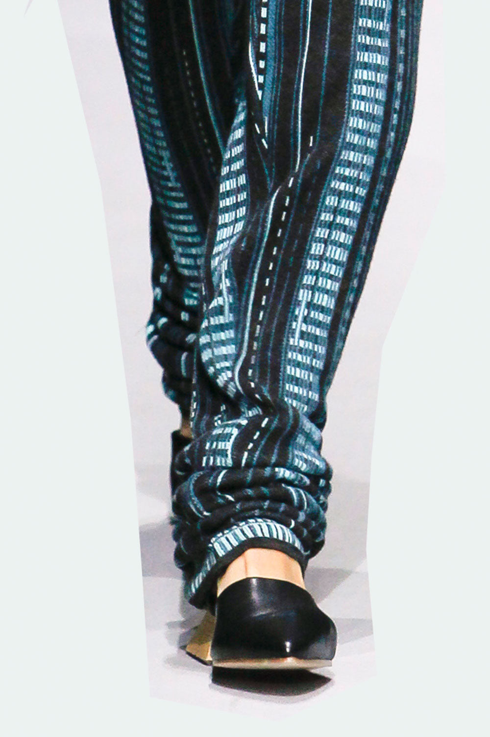 JACQUARD JUMPSUIT WITH OPEN BACK image 2