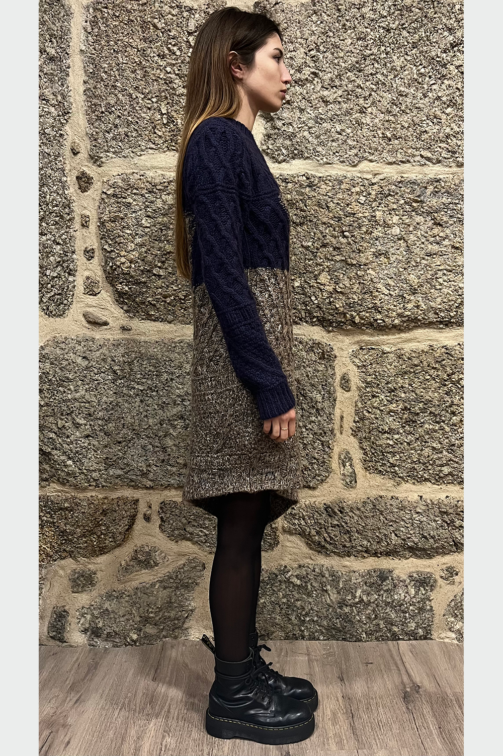 Assymetrix knit dress with long sleeves in dark blue and brown image 2