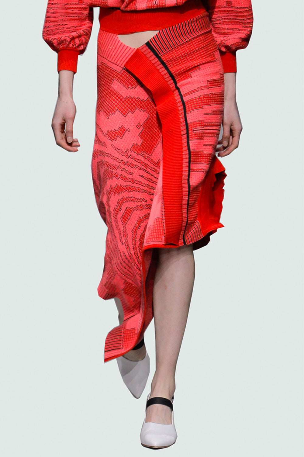 JACQUARD SKIRT IN PINK AND RED image 1