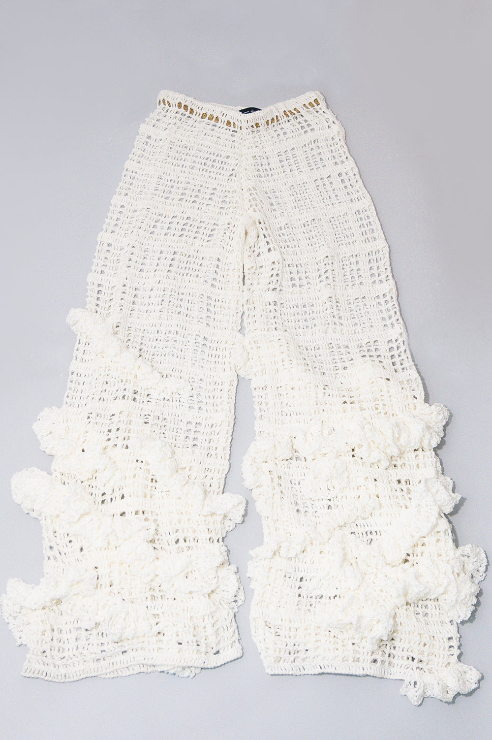 KNITWEAR CROCHET TROUSERS WITH RUFFLES image 2
