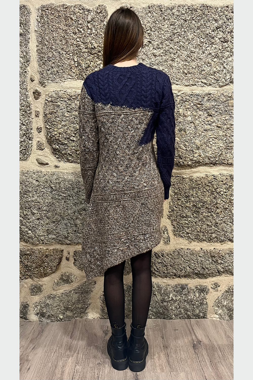Assymetrix knit dress with long sleeves in dark blue and brown image 3