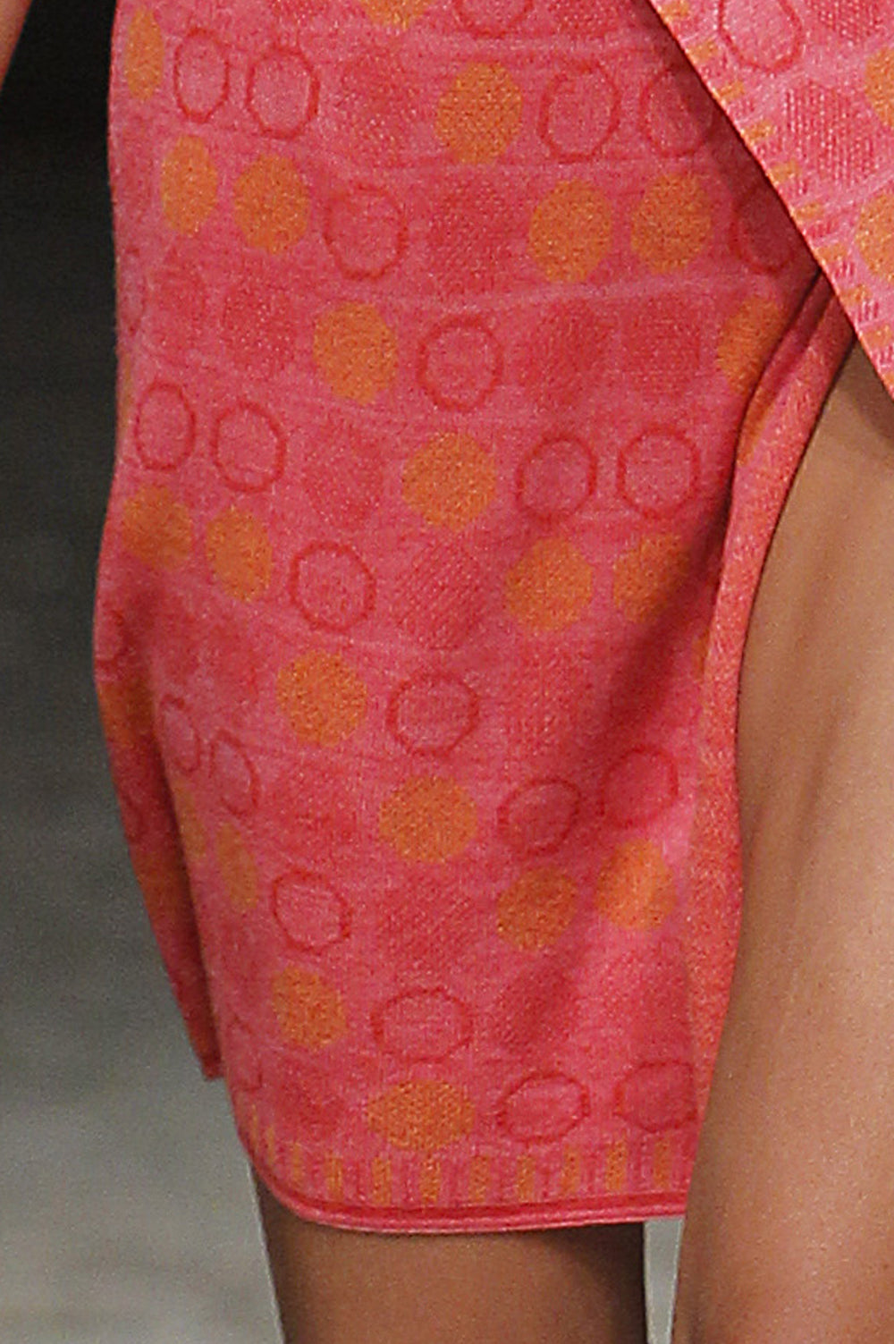 KNITWEAR JACQUARD DOTS PRINT SKIRT IN PINK image 2