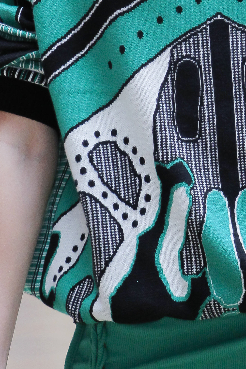 KNITWEAR JACQUARD GREEN SWEATER WITH FITTED RIB image 1
