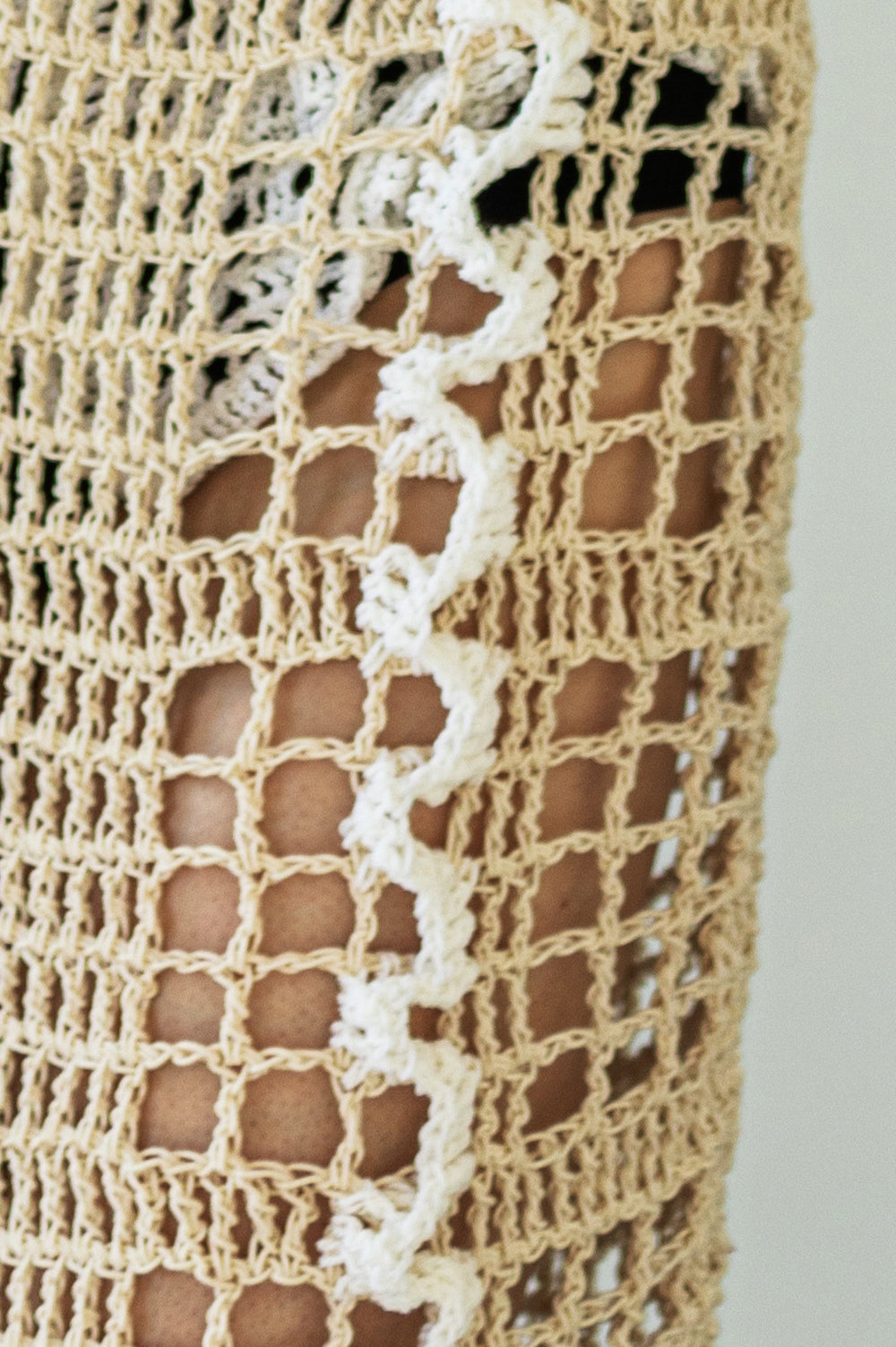 KNITWEAR CROCHET SKIRT WITH WHITE CROCHET RUFFLES image 1
