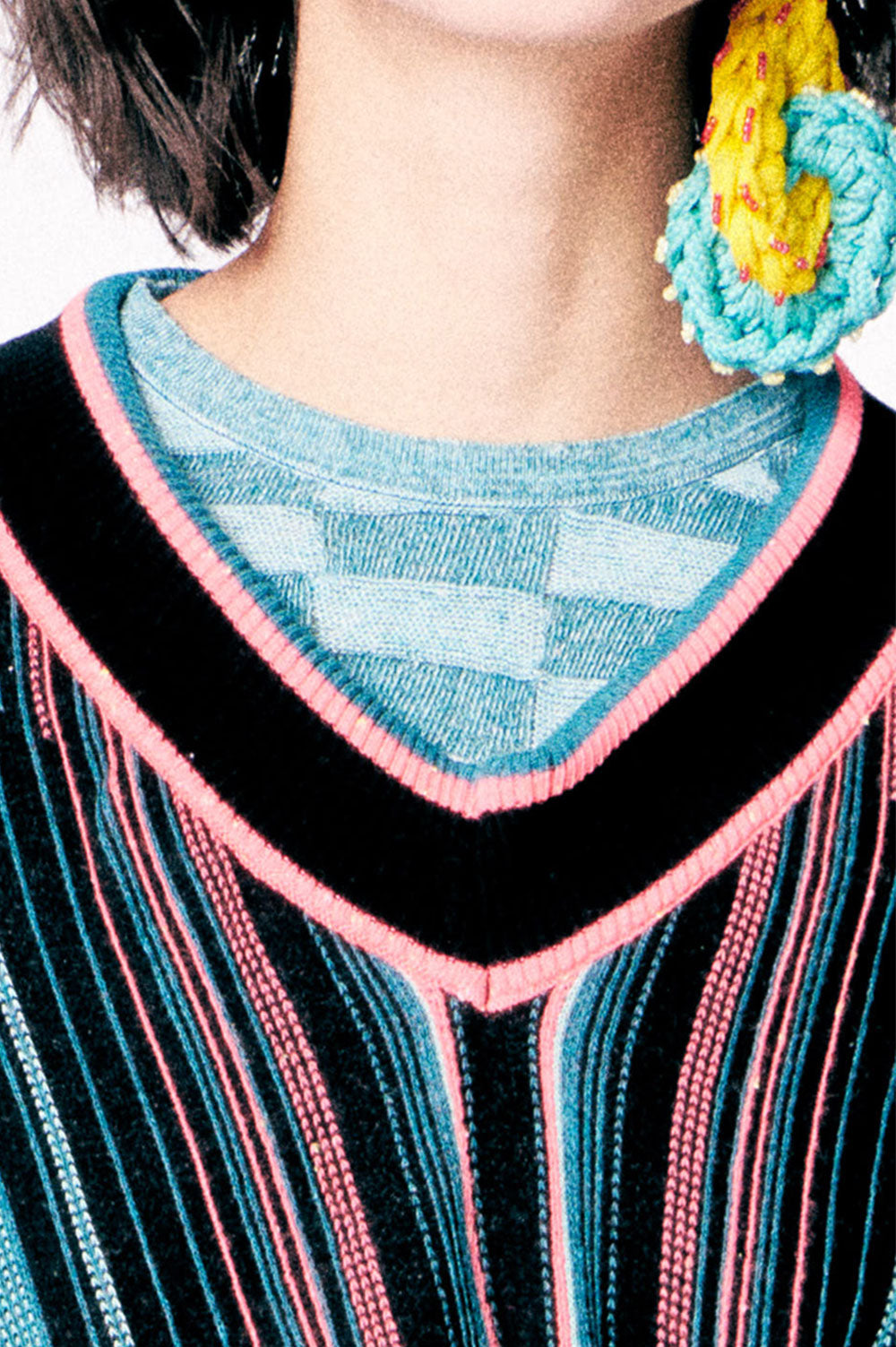 JACQUARD VEST WITH VERTICAL STRIPES image 1