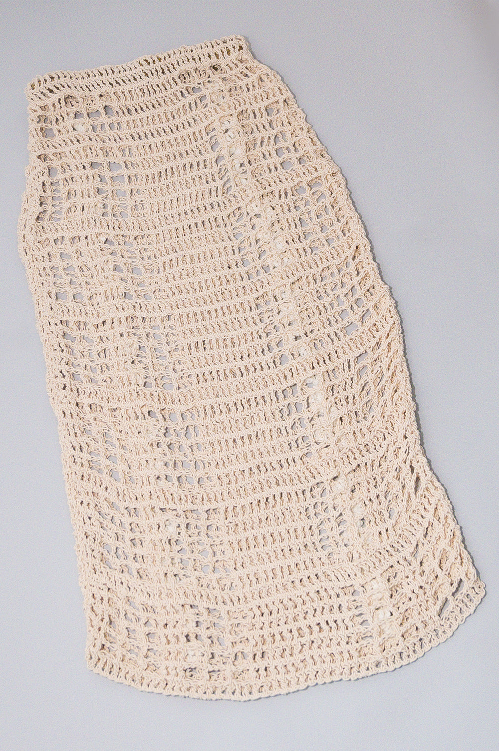 KNITWEAR CROCHET SKIRT WITH WHITE CROCHET RUFFLES image 3