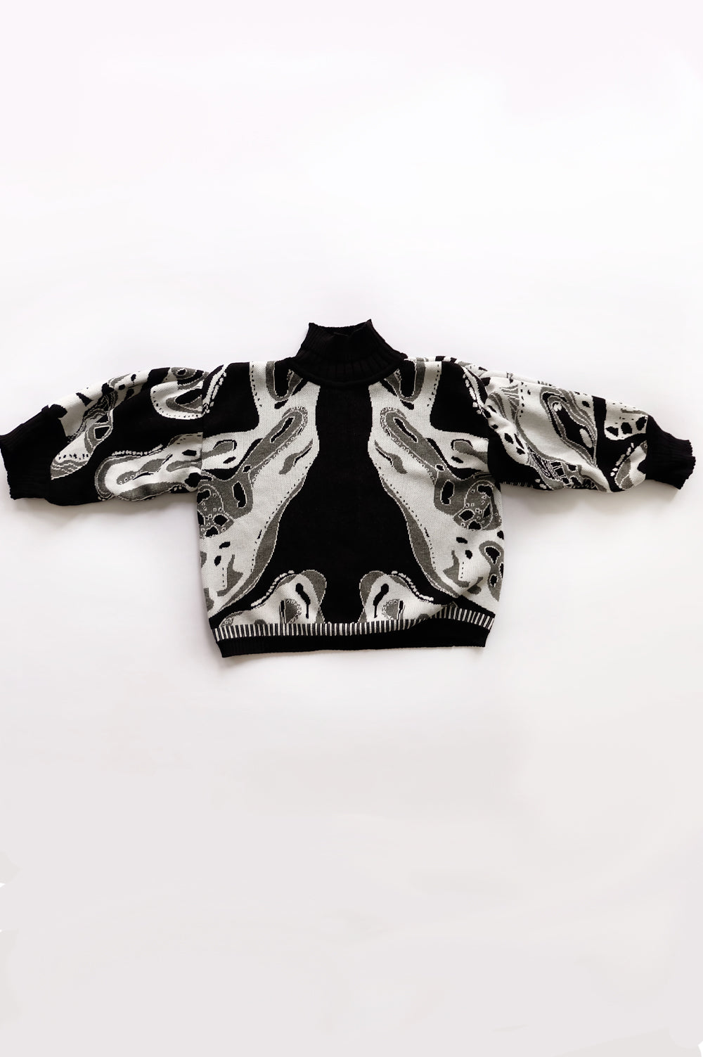 KNITWEAR JACQUARD SWEATER IN BLACK, WHITE AND GREY image 0